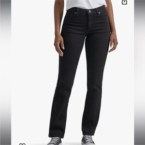 Lee Women’s Size 10 Short Faded Black Relaxed Straight Leg Jeans